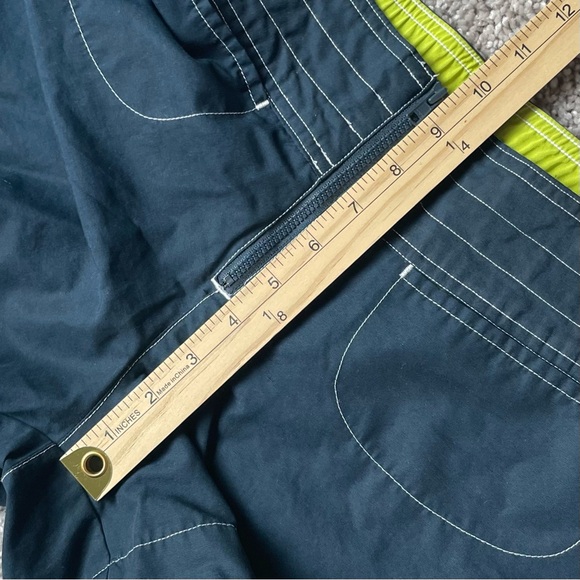 Nike Y2K Swim Surfing Shorts Size L (12-14) Missing a Button Blue & Yellow/Green - Picture 7 of 10